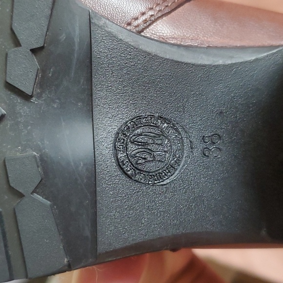 George J Love Leather Ankle Booties Size 38 - Picture 7 of 10